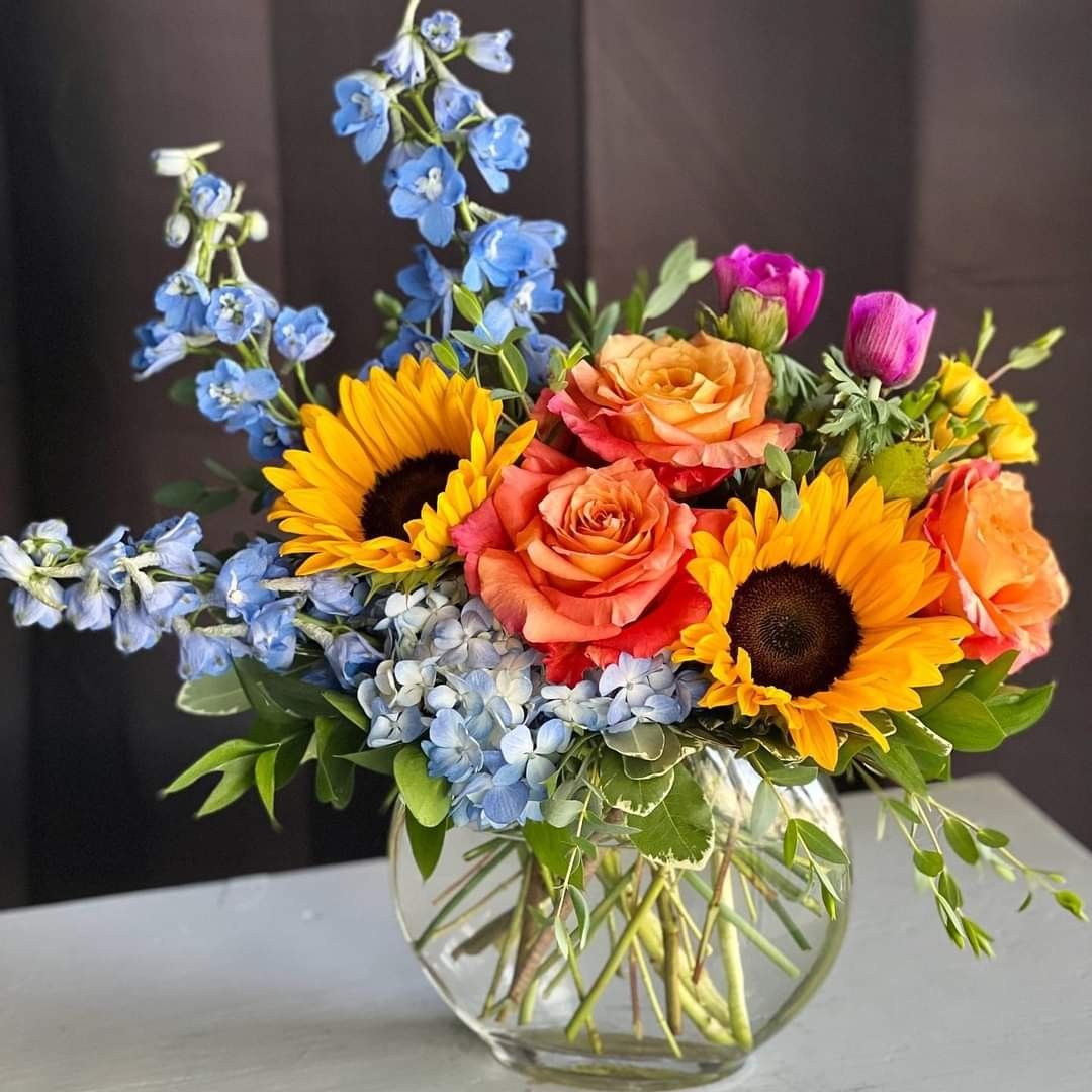 Congratulations Collection - Bright Achievement - Kay Florist