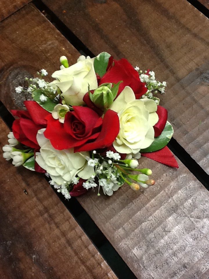 Corsage - Kay Florist