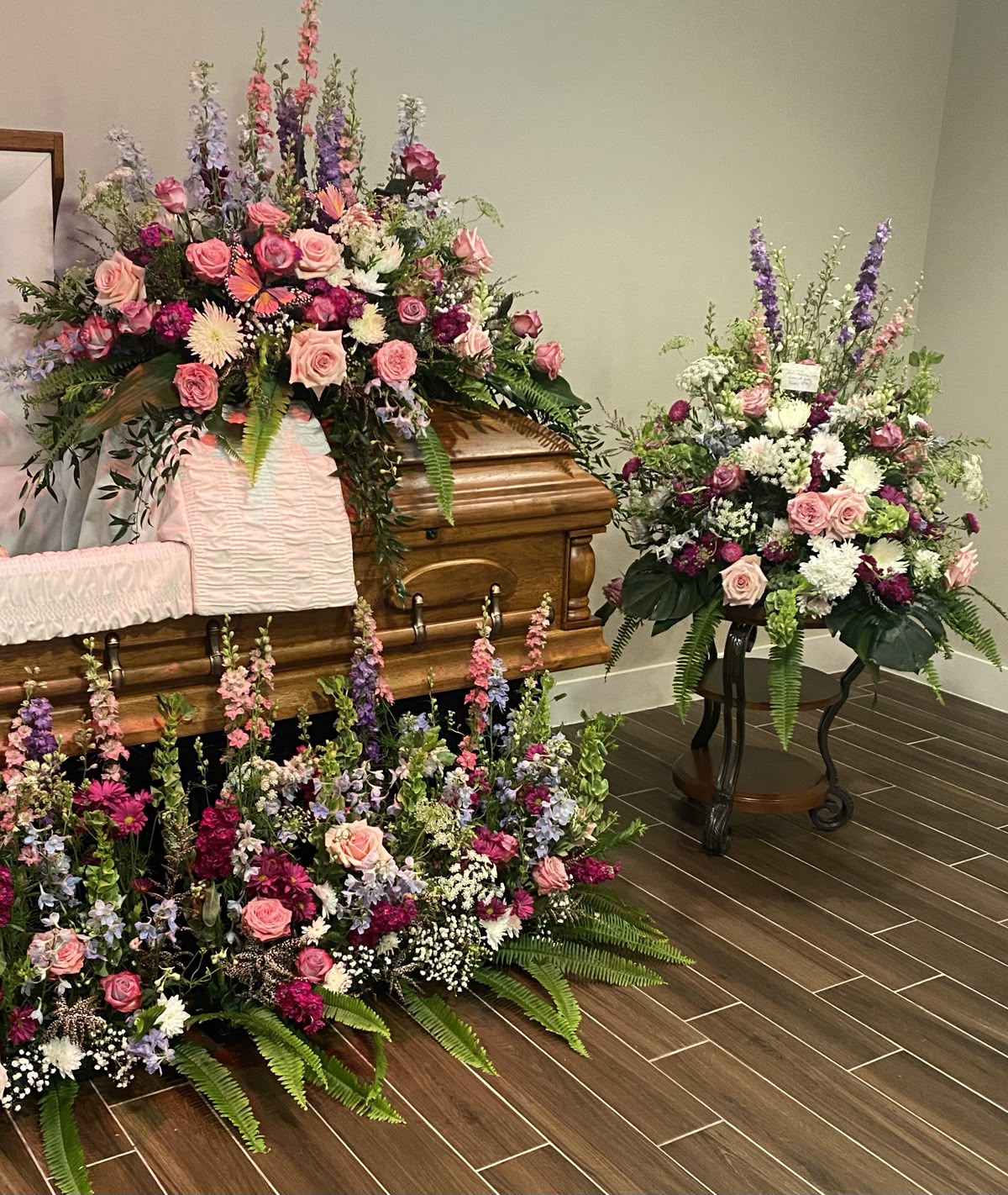 Funeral, Memorial & Cremation Flowers - Kay Florist